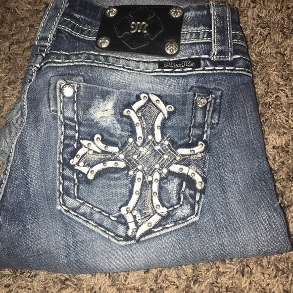 Easy capris - Picture 1 of 3